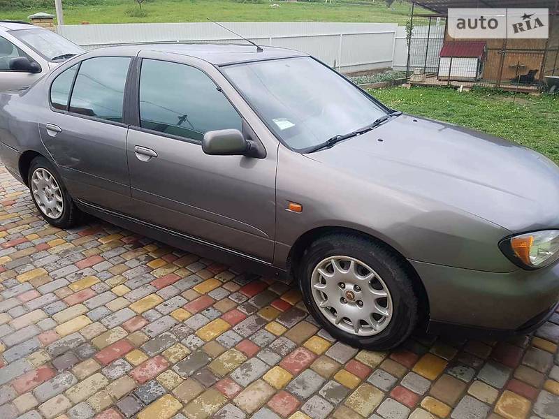 Седан Nissan Primera 2001 в Тернополе