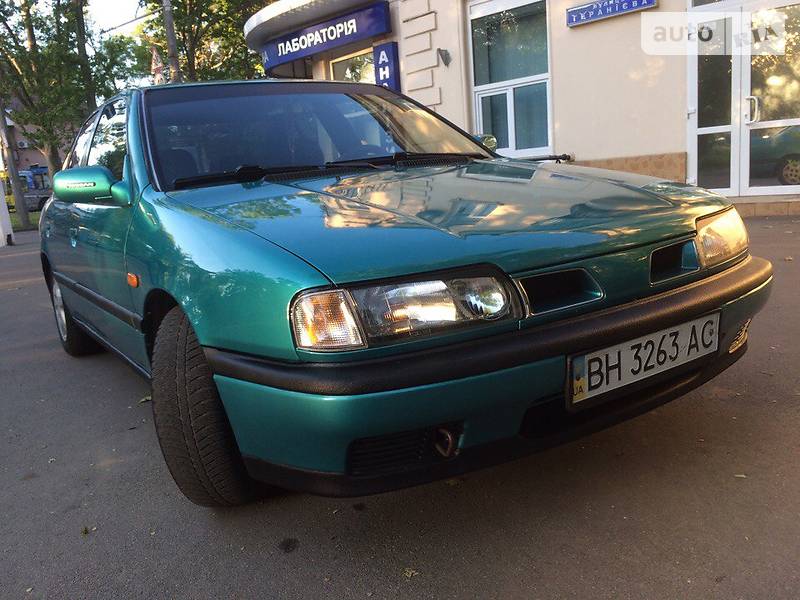 Седан Nissan Primera 1996 в Одессе