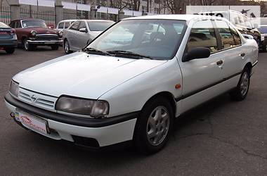 Седан Nissan Primera 1991 в Одессе