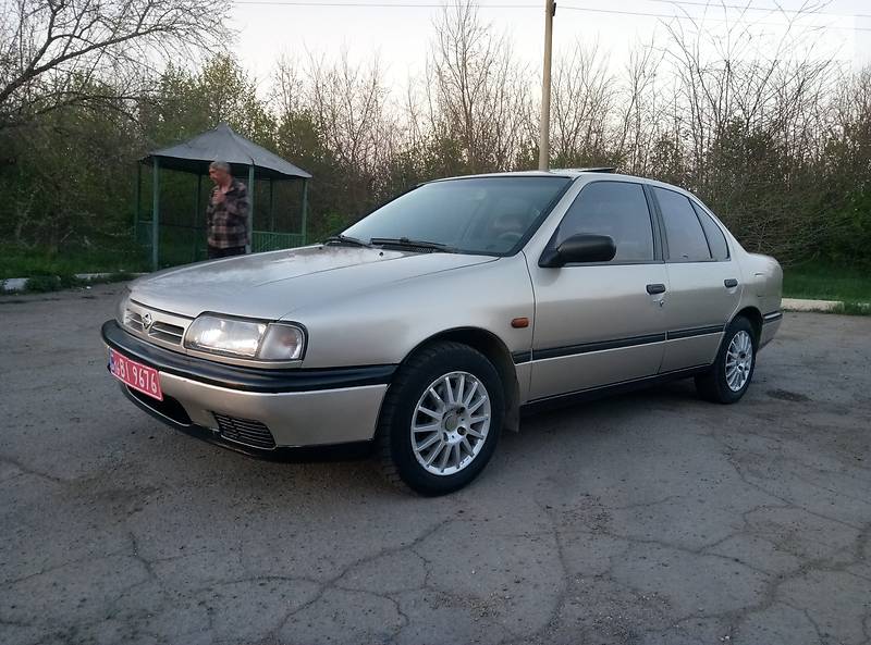 Nissan Primera 1994 года