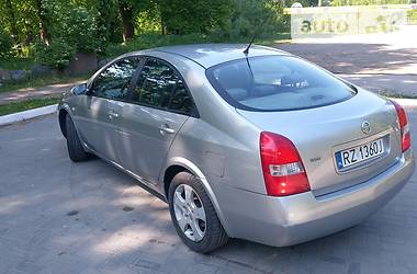 Седан Nissan Primera 2003 в Дрогобичі