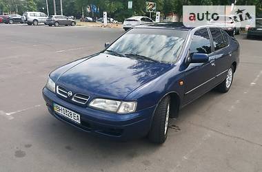 Седан Nissan Primera 1996 в Одессе