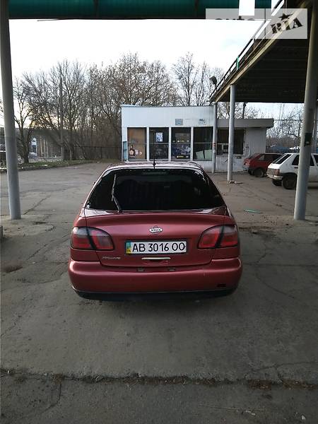 Хетчбек Nissan Primera 2000 в Києві