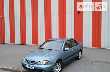 Седан Nissan Primera 2001 в 