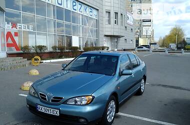 Седан Nissan Primera 2001 в 