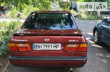 Седан Nissan Primera 1991 в Черноморске