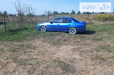 Седан Nissan Primera 1995 в Ивано-Франковске