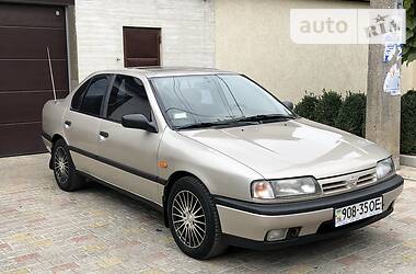 Седан Nissan Primera 1994 в Одессе