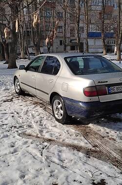 Седан Nissan Primera 1999 в Первомайске