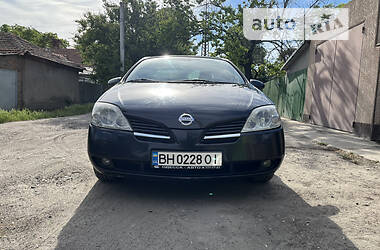 Седан Nissan Primera 2006 в Измаиле