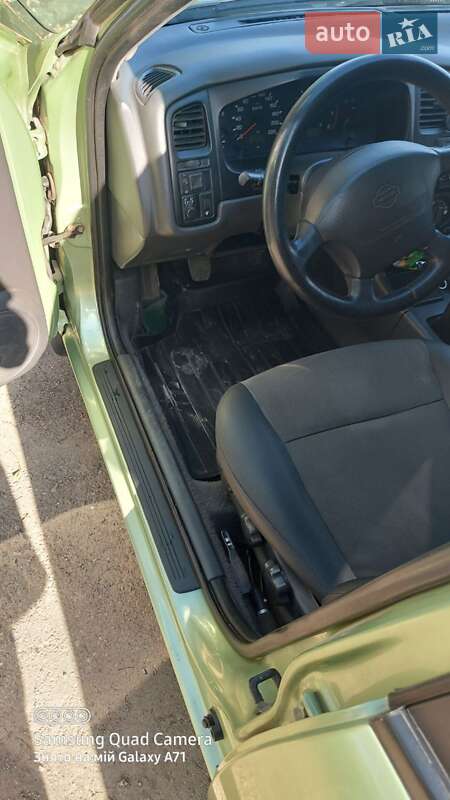 Лифтбек Nissan Primera 1996 в Бережанах