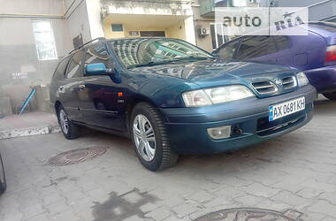 Универсал Nissan Primera 1998 в Южном