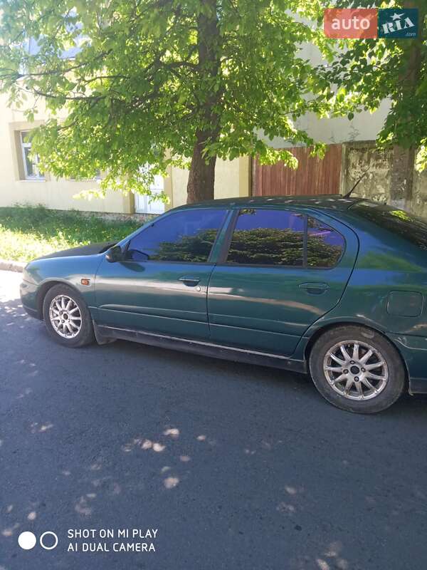 Ліфтбек Nissan Primera 2000 в Полтаві