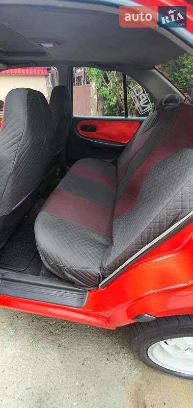 Седан Nissan Primera 1991 в Одесі