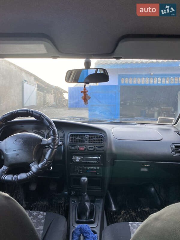 Лифтбек Nissan Primera 1996 в Арцизе