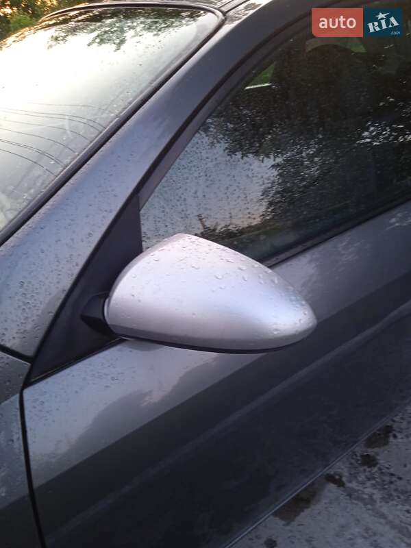 Универсал Nissan Primera 2003 в Благовещенском