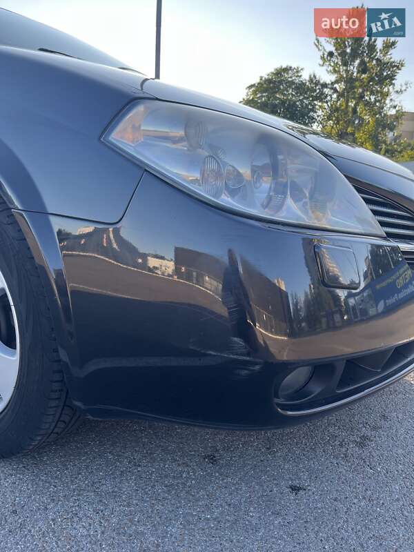 Седан Nissan Primera 2003 в Львові