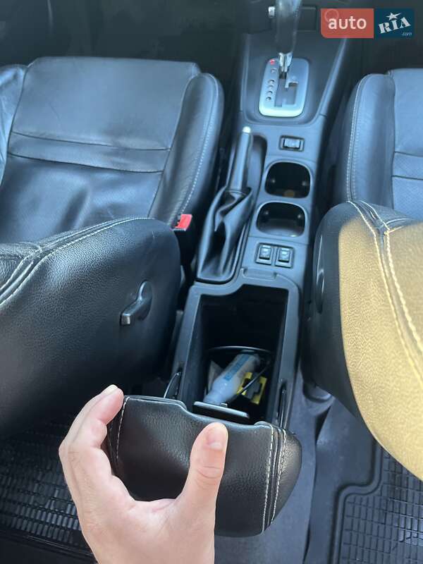 Седан Nissan Primera 2003 в Львові