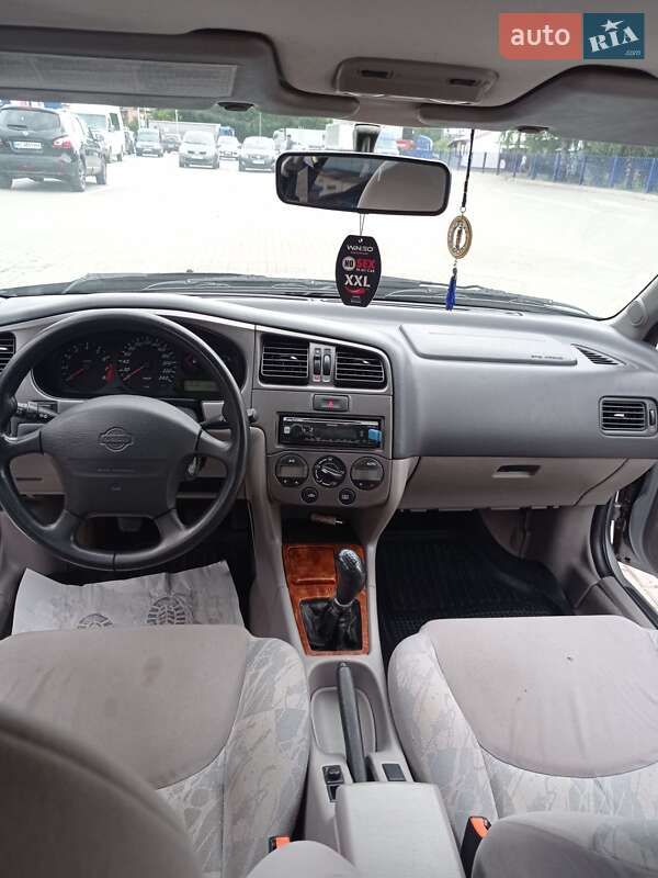 Седан Nissan Primera 2000 в Ковеле