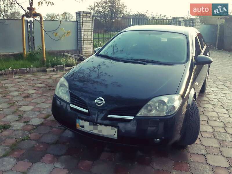 Седан Nissan Primera 2006 в Кельменцях
