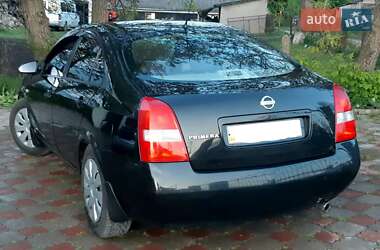 Седан Nissan Primera 2006 в Кельменцах