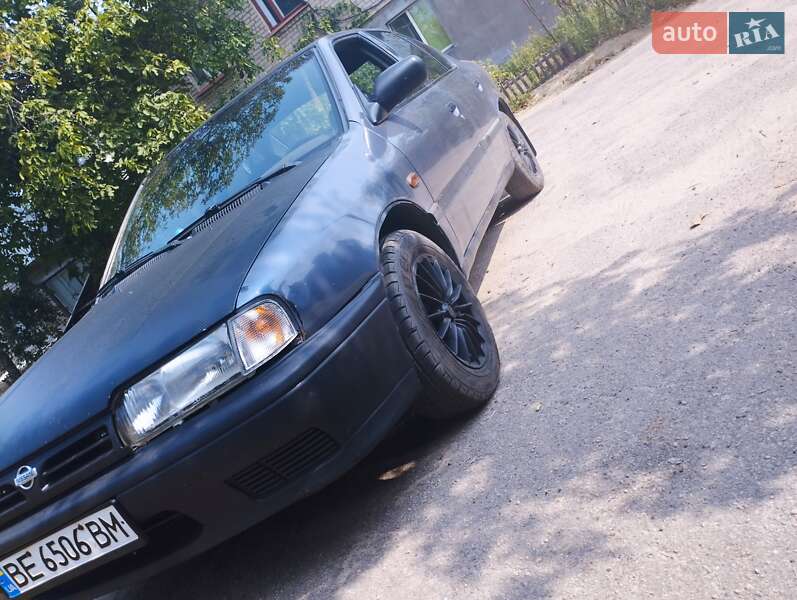 Nissan Primera 1994