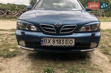 Седан Nissan Primera 2001 в 