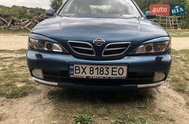 Седан Nissan Primera 2001 в Виньковцах