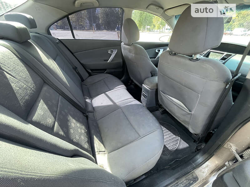 Седан Nissan Primera 2005 в Києві
