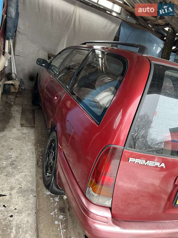 Универсал Nissan Primera 1992 в Зборове