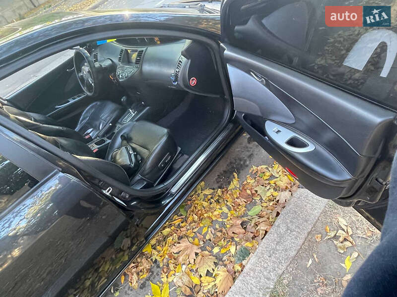 Седан Nissan Primera 2004 в Херсоні