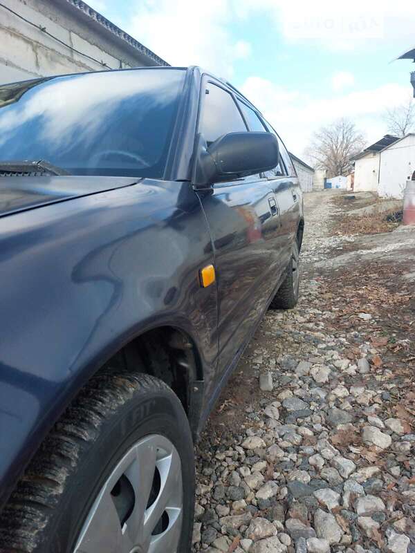 Універсал Nissan Primera 1992 в Одесі