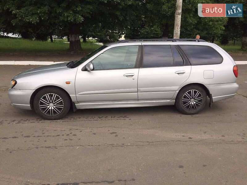 Універсал Nissan Primera 1999 в Рівному