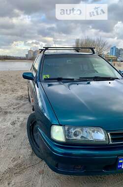 Седан Nissan Primera 1996 в Черкассах