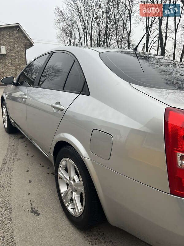 Седан Nissan Primera 2004 в Гайсину