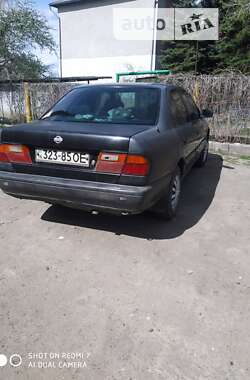 Седан Nissan Primera 1993 в Белгороде-Днестровском