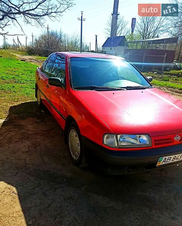 Nissan Primera 1992