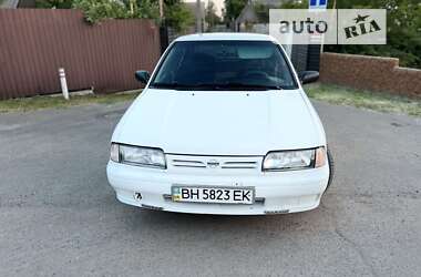 Седан Nissan Primera 1991 в Измаиле