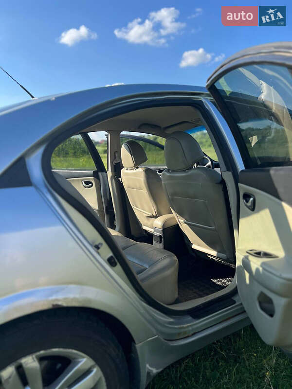 Седан Nissan Primera 2004 в Бердичеве