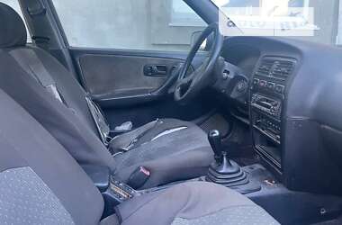 Хэтчбек Nissan Primera 1993 в Жашкове