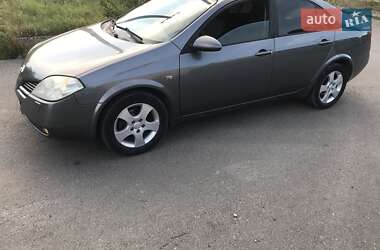 Седан Nissan Primera 2003 в Ужгороде
