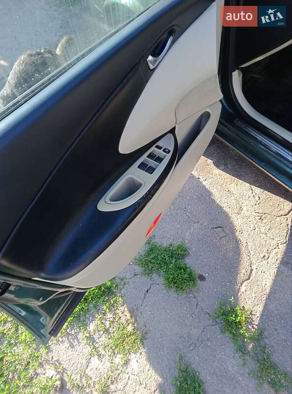 Седан Nissan Primera 2002 в 