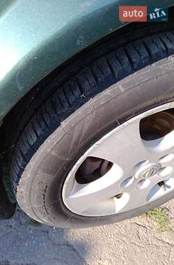 Седан Nissan Primera 2002 в 