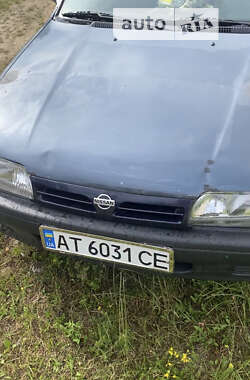 Седан Nissan Primera 1993 в Надворной