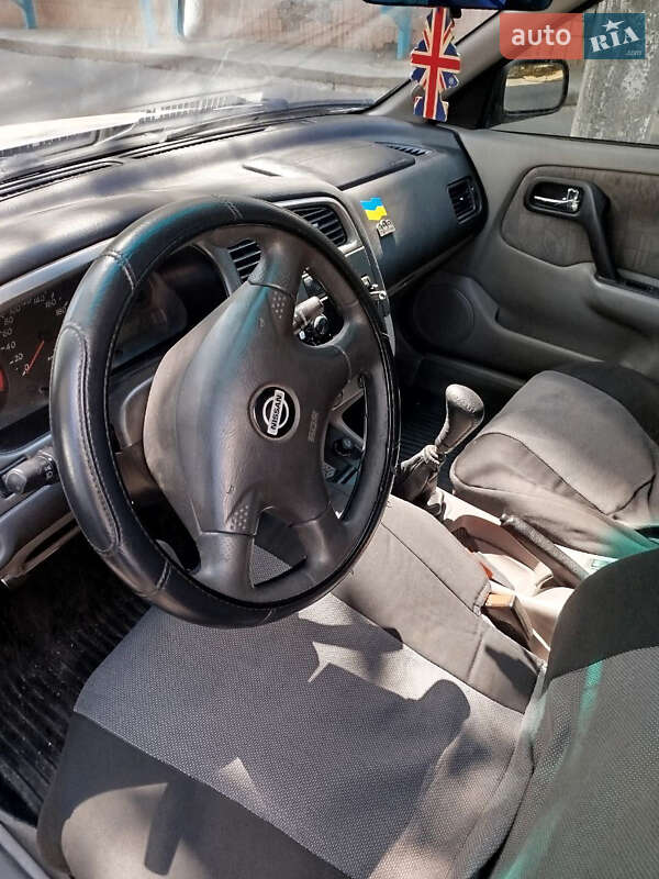 Седан Nissan Primera 2001 в Чорноморську