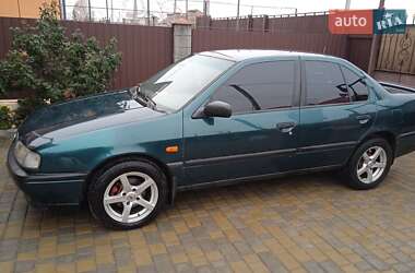 Седан Nissan Primera 1994 в Одессе