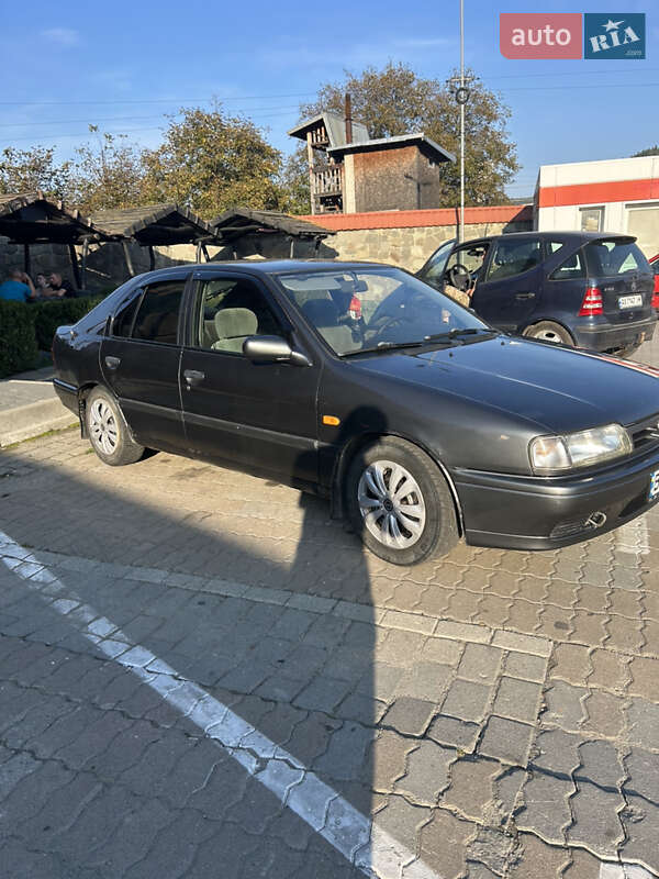 Хетчбек Nissan Primera 1994 в Стрию
