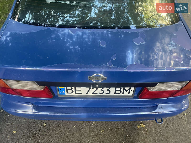 Седан Nissan Primera 1998 в Одесі