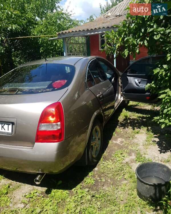 Седан Nissan Primera 2005 в Бродецком