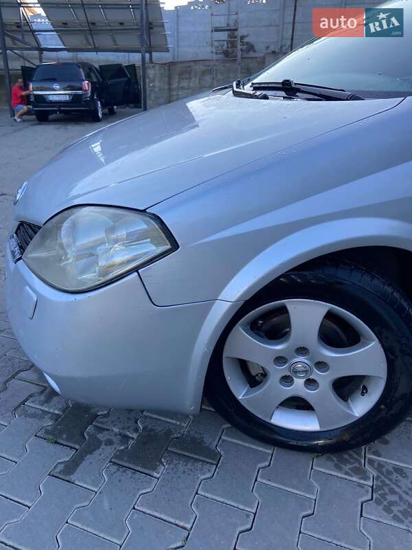 Седан Nissan Primera 2002 в Кицмани